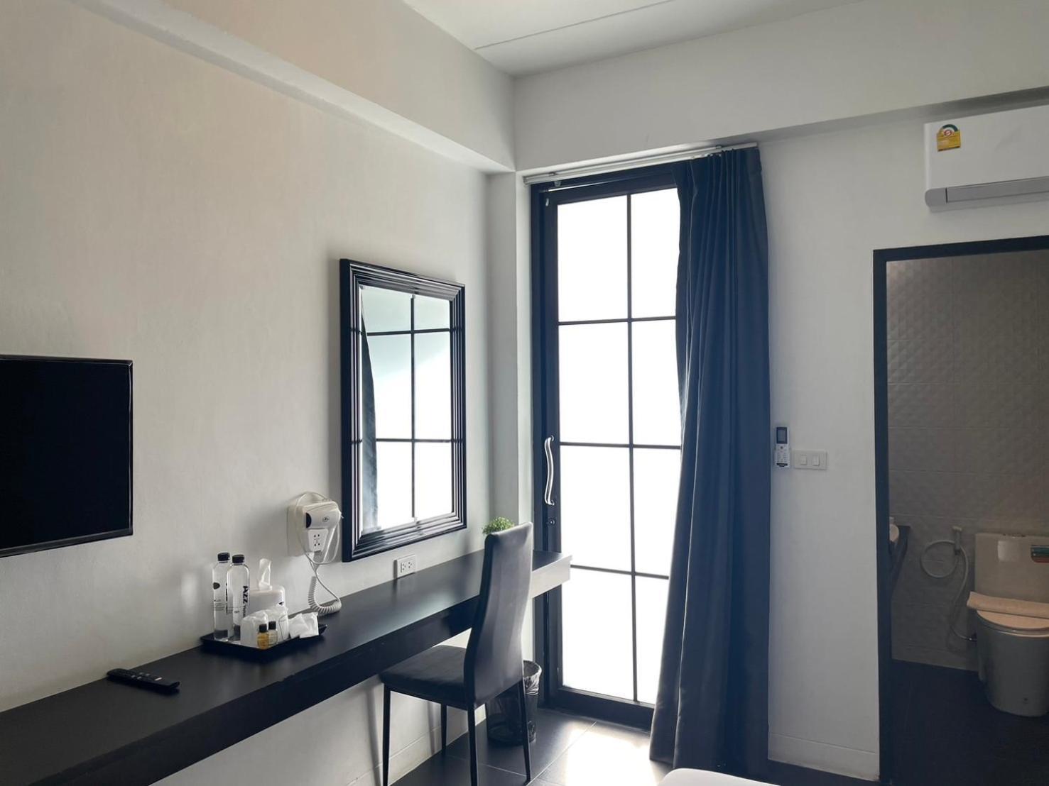 צ'יאנג מאי Azz Hotel מראה חיצוני תמונה